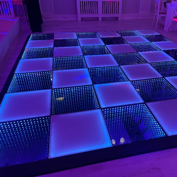 9m² LED-Tanzboden Infinity Mixed mieten